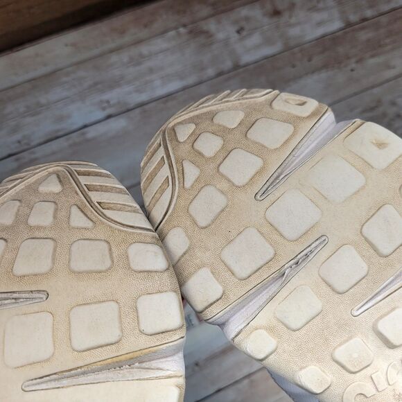 Nike Air Max 2090 Women Size 9 White Athletic Training Walking Running Shoes - Picture 8 of 10